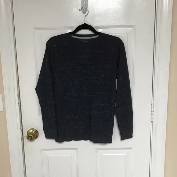 Shirt - Picture 1 of 5